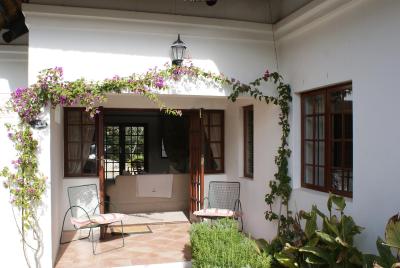 وجویو کونتری هوس اند اسپا