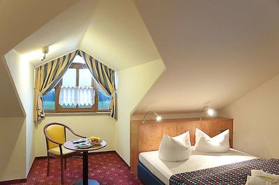 هتل است گئورگ