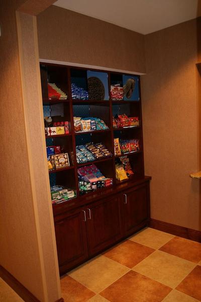 هامپتون این اند سویتز اُکالا-بلویو