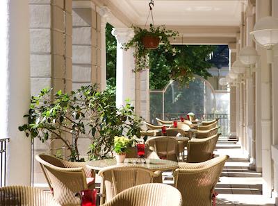 استیجنبرجر هتل اند اسپا باد پیرمنت