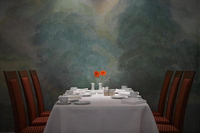 استیجنبرجر هتل اند اسپا باد پیرمنت