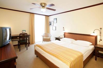 استیجنبرجر هتل سانسوسی