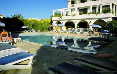 استفانز هتل اپارتمنتز