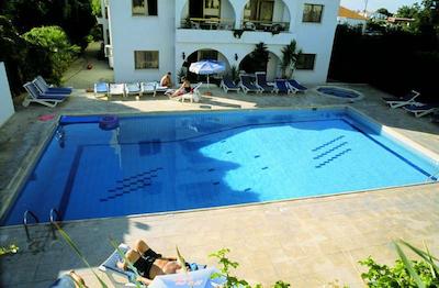 استفانز هتل اپارتمنتز