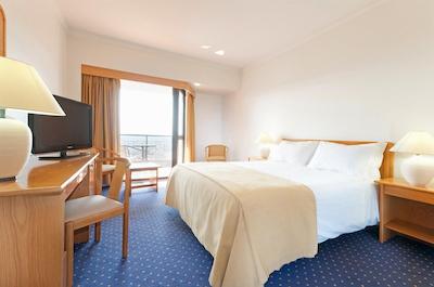 تریپ کلینا دو کاستلو هتل