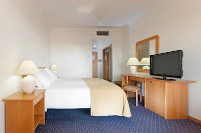 تریپ کلینا دو کاستلو هتل