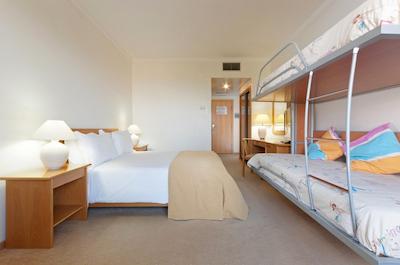 تریپ کلینا دو کاستلو هتل