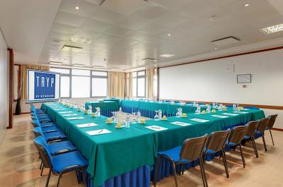 تریپ کلینا دو کاستلو هتل