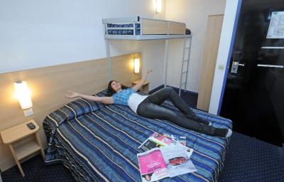 هتل میستر بد لیل لم