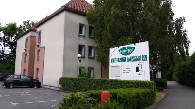 هتل میستر بد لیل لم