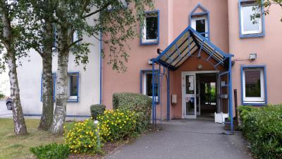 هتل میستر بد لیل لم