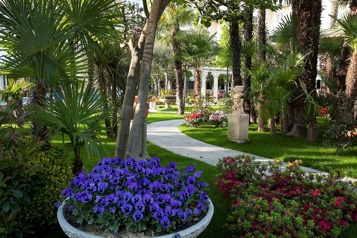 Grand Hotel Terme Trieste and Victoria