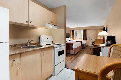 دز این ویکتریا وپتون