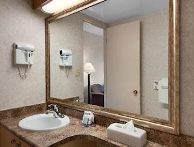 دز این ویکتریا وپتون