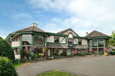 دز این ویکتریا وپتون