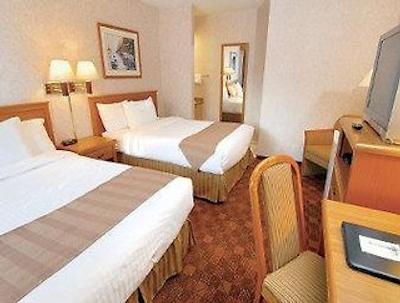 دز این ویکتریا وپتون