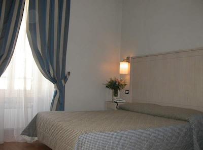 هتل تارمینا