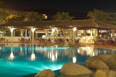 پولمان تیمی اما ساردنا