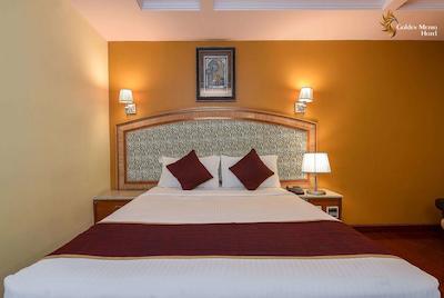 گولدن مترو هتل