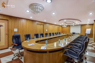 گولدن مترو هتل