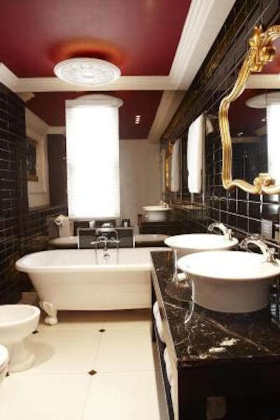 د آلفن بوتیک هتل