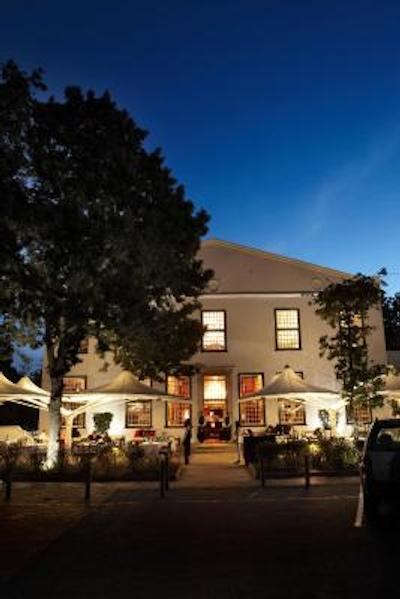 د آلفن بوتیک هتل