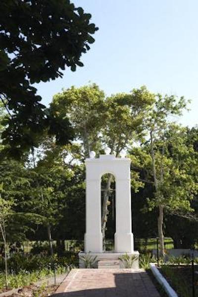 د آلفن بوتیک هتل