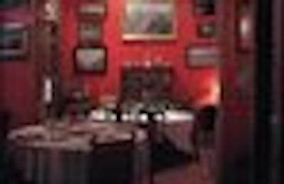 ربینسُن کروسُ این والپاریسُ هرتیتاج