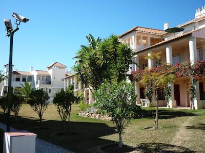 د اُلد ویلیج