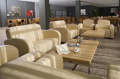 پیر اند واکانسز رسیدنس بنیدرم پنینت