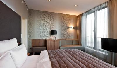 کسمو هتل برلین میت