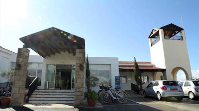 اکتی بیچ ویلیج ریزرت