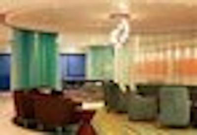 اسپرینگهیل سویتز لاز وگاز هندرسُن