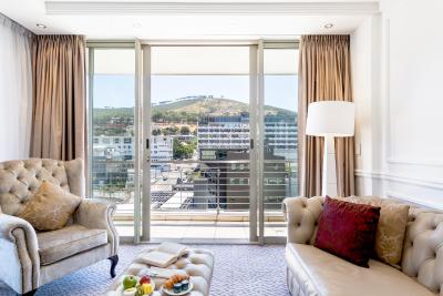 پپرکلوب هتل اند اسپا