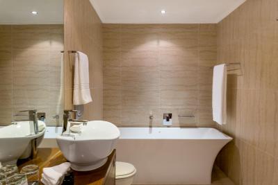 پپرکلوب هتل اند اسپا