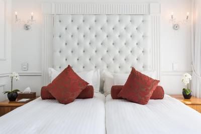 پپرکلوب هتل اند اسپا