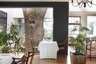 د سلارز-ههنرت هتل