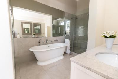 د سلارز-ههنرت هتل