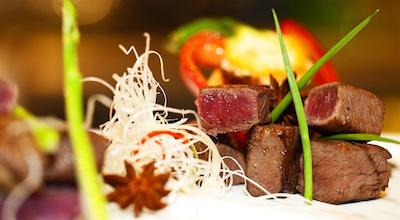 د وستین شنزهن نانشان