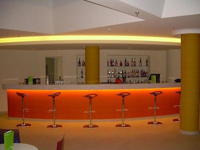 نووس سیتی هتل