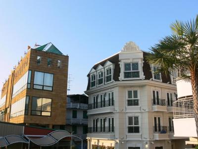 اوروم د ریور پلیس