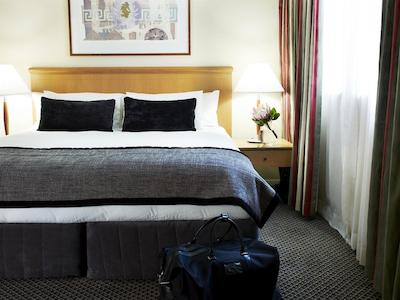 ریجز ورلد اسکوار