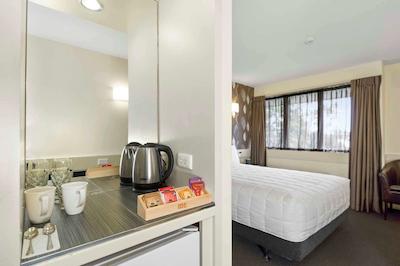 کوالیتی هتل المز