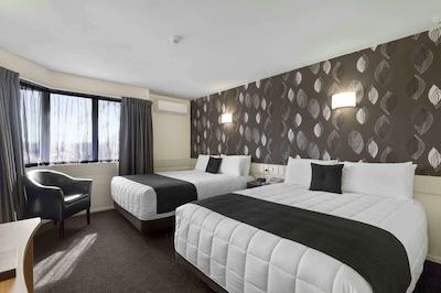 کوالیتی هتل المز