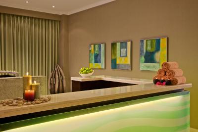 دوبل تری بای هیلتون راس الخیمه