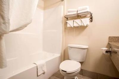 کمفرت این اند سویتز اوگوستا