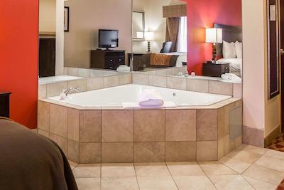 کمفرت این اند سویتز اوگوستا