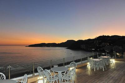 هلیز کستا ترپیکال