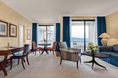 چراغان پالاس کمپینسکی استانبول