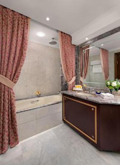 چراغان پالاس کمپینسکی استانبول